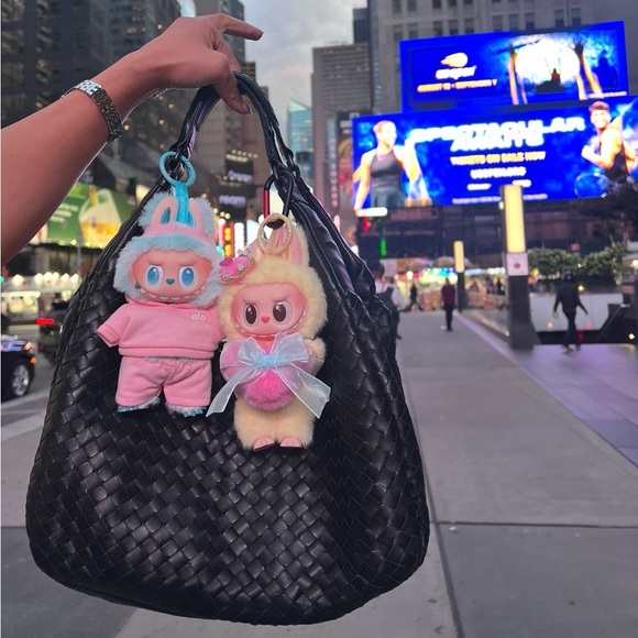 Bottega Veneta Black Hobo Bag Authentic - Picture 10 of 13